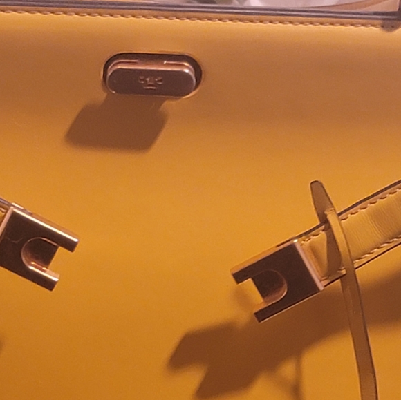 Gone Baby Gone...Tory Burch Lee Radziwill Satchel Large - Picture 11 of 12